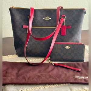 COACH Tote H2139-79609 w Matching Accordion Wristlet Wallet Brown/Red w Dust Bag